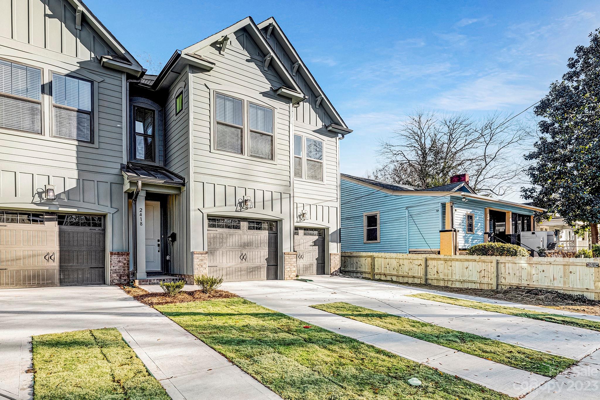 Villa Heights - Residential