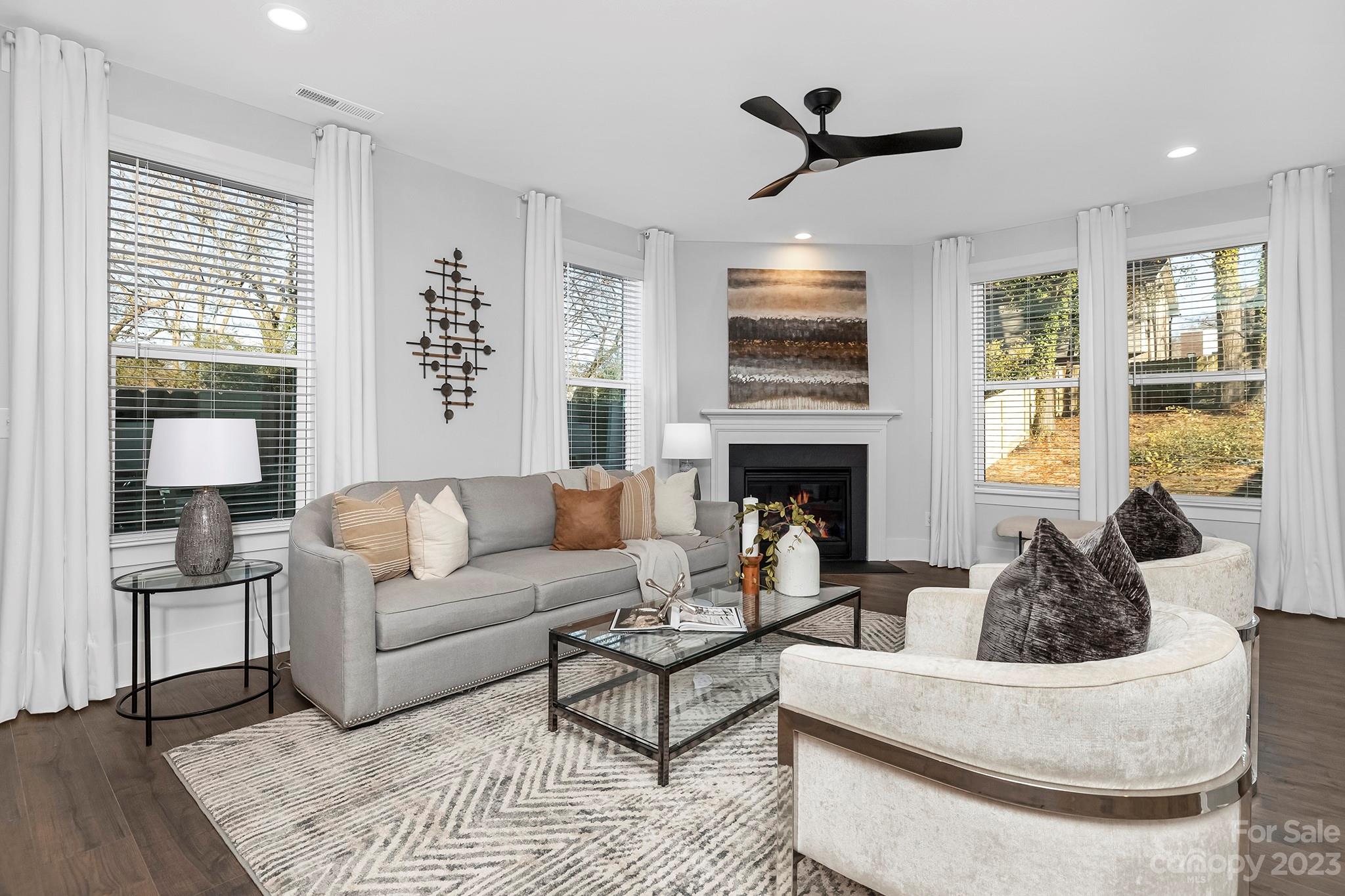 Villa Heights - Residential