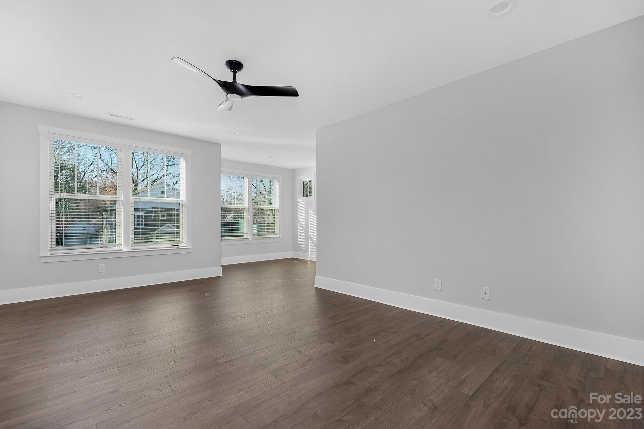 Villa Heights - Residential