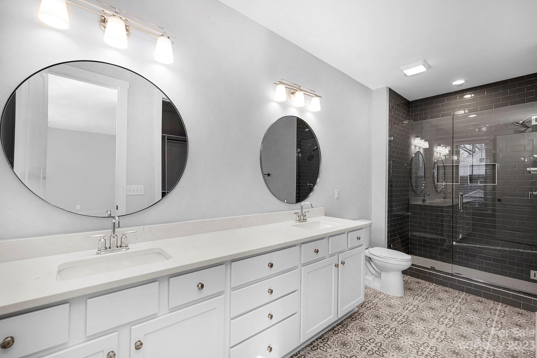 Villa Heights - Residential