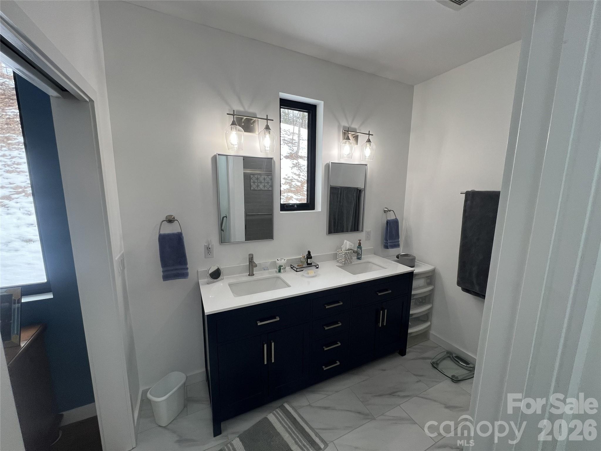 Fontana View - Residential