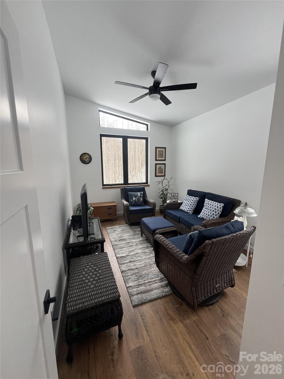 Fontana View - Residential