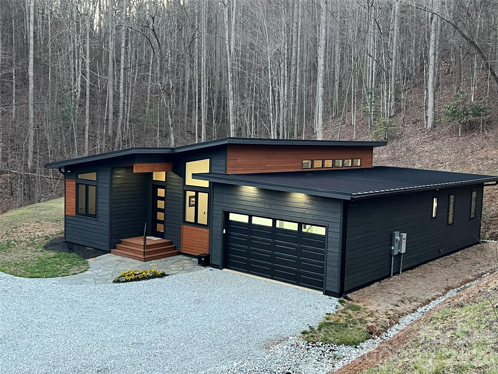 Fontana View - Residential