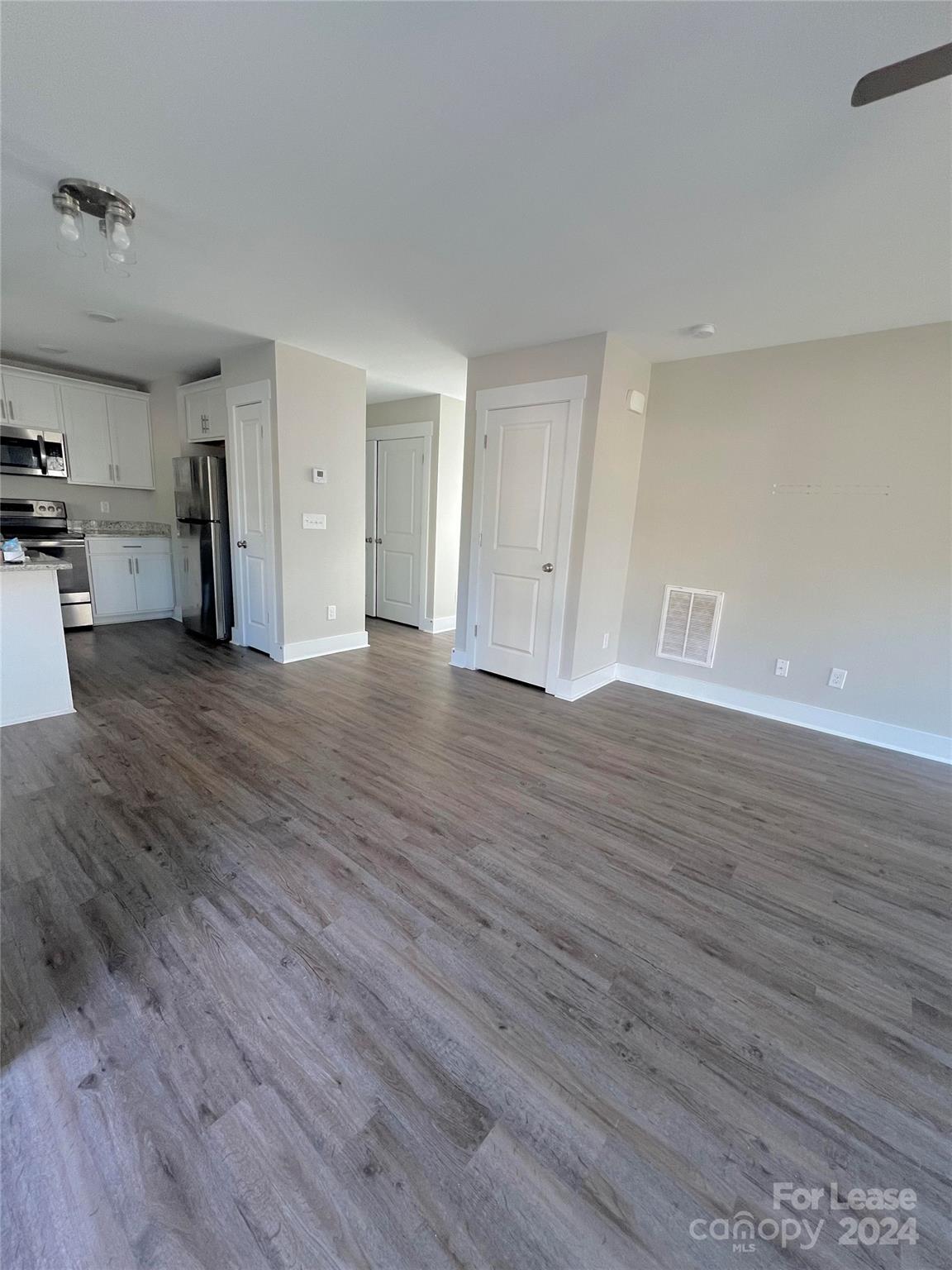 unknown - Residential Lease