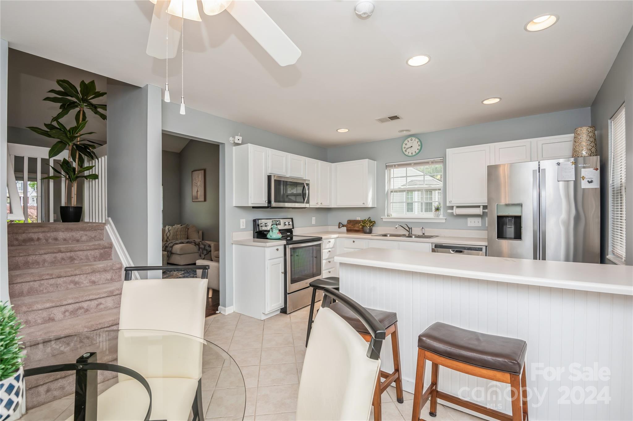 The Townes at River Crossing - Residential