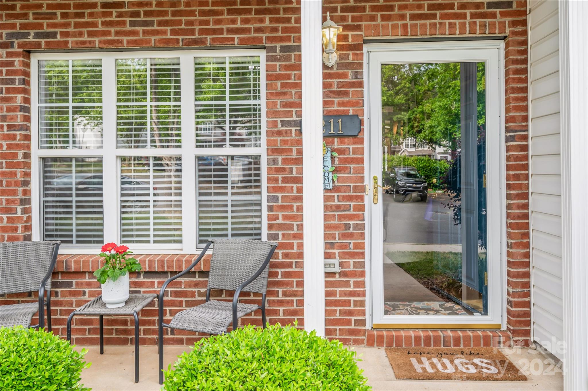 The Townes at River Crossing - Residential