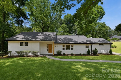 Photo of 5515 Doncaster Drive, Charlotte, NC 28211 (MLS # 4399766)