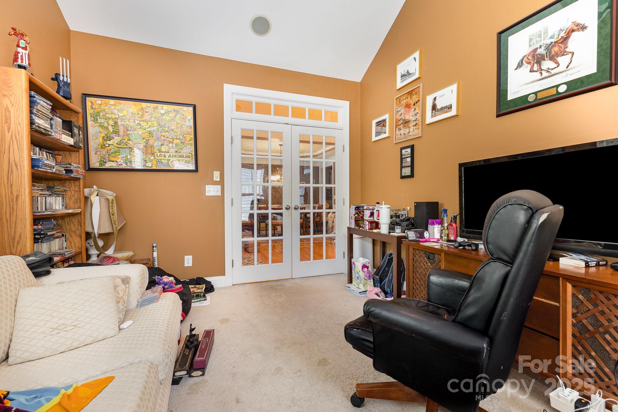 108 Laurel Glen Court