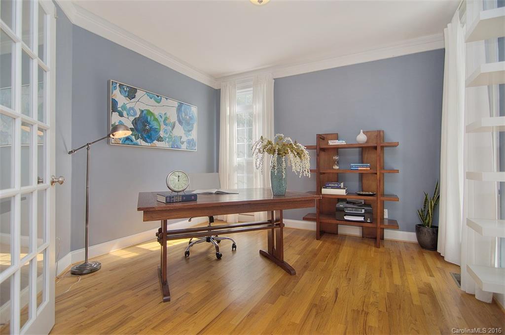 Lake Shore - Residential