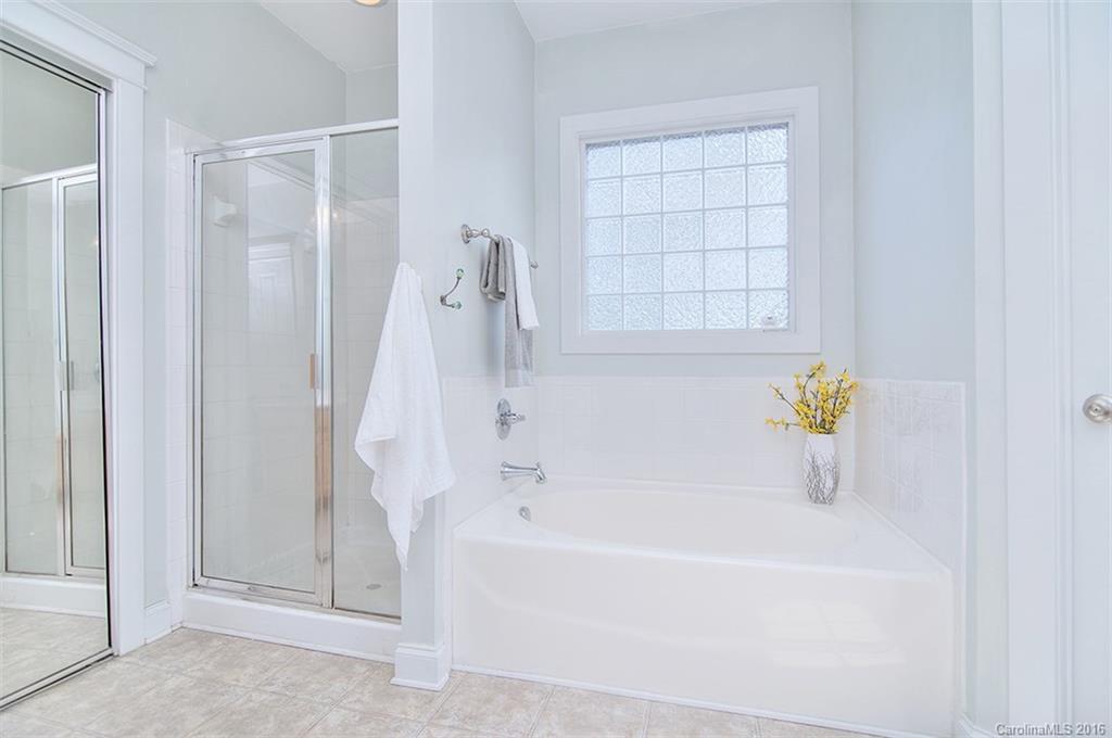 Lake Shore - Residential