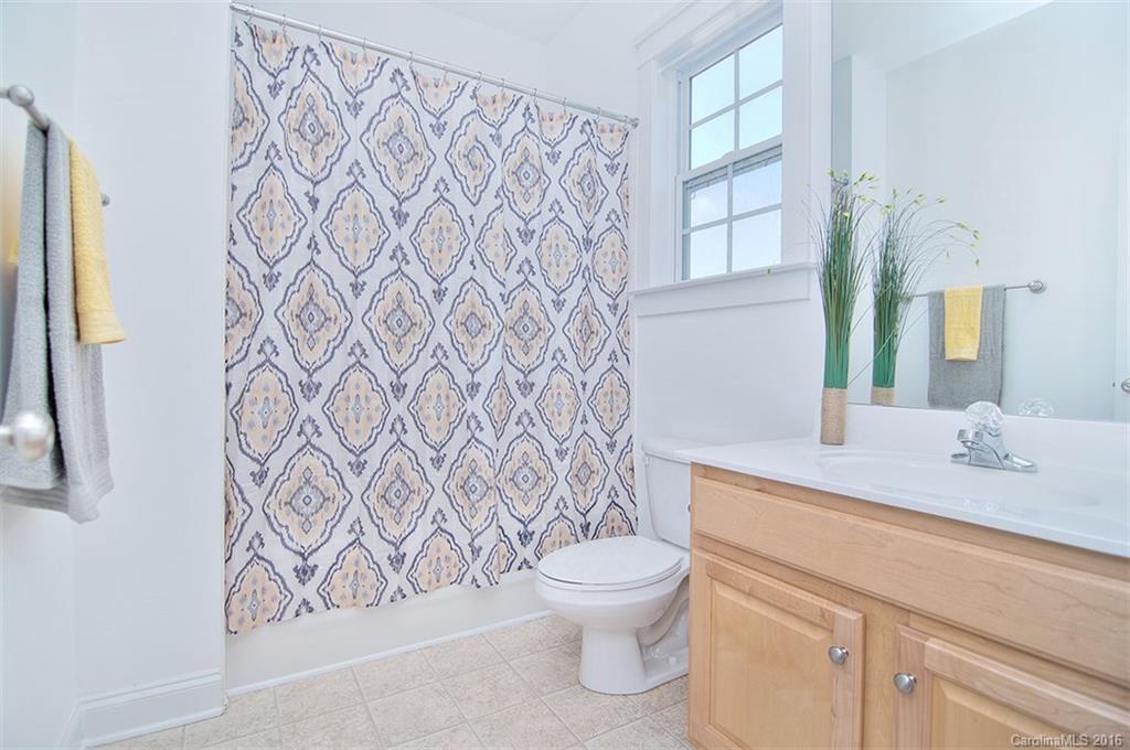 Lake Shore - Residential