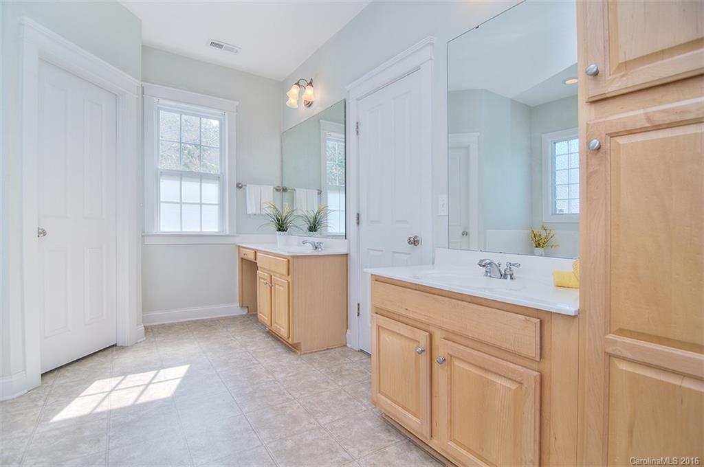 Lake Shore - Residential