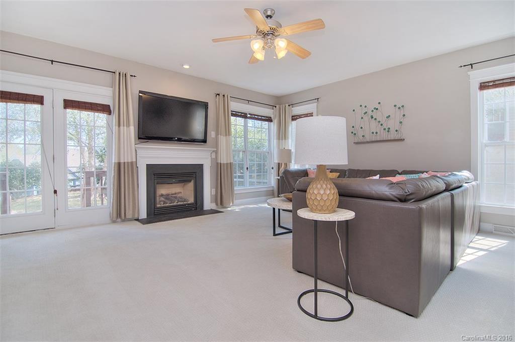 Lake Shore - Residential