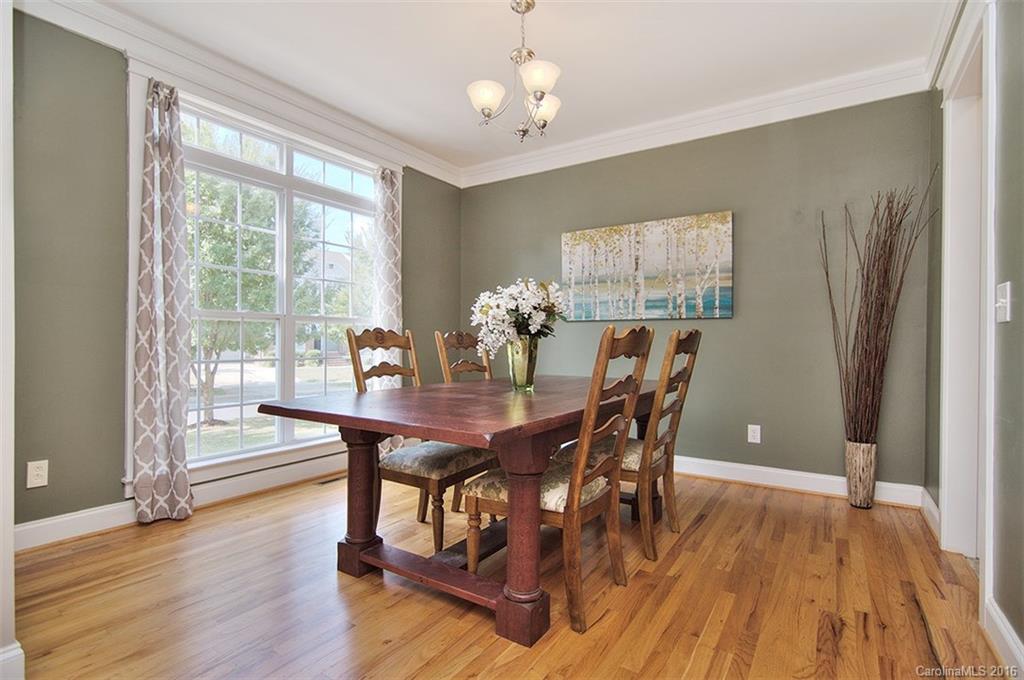 Lake Shore - Residential