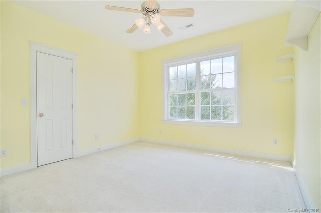 Lake Shore - Residential