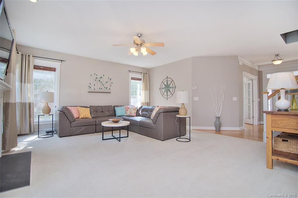 Lake Shore - Residential