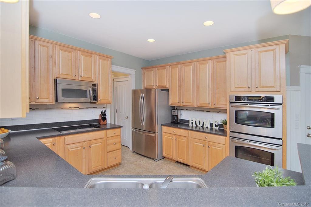 Lake Shore - Residential