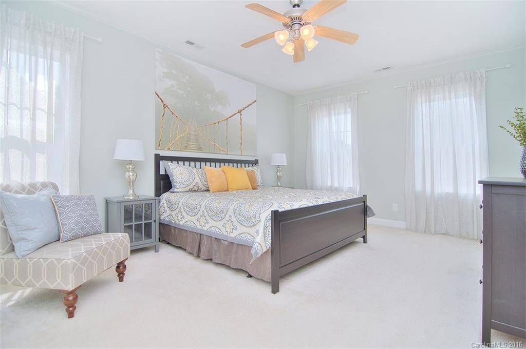 Lake Shore - Residential