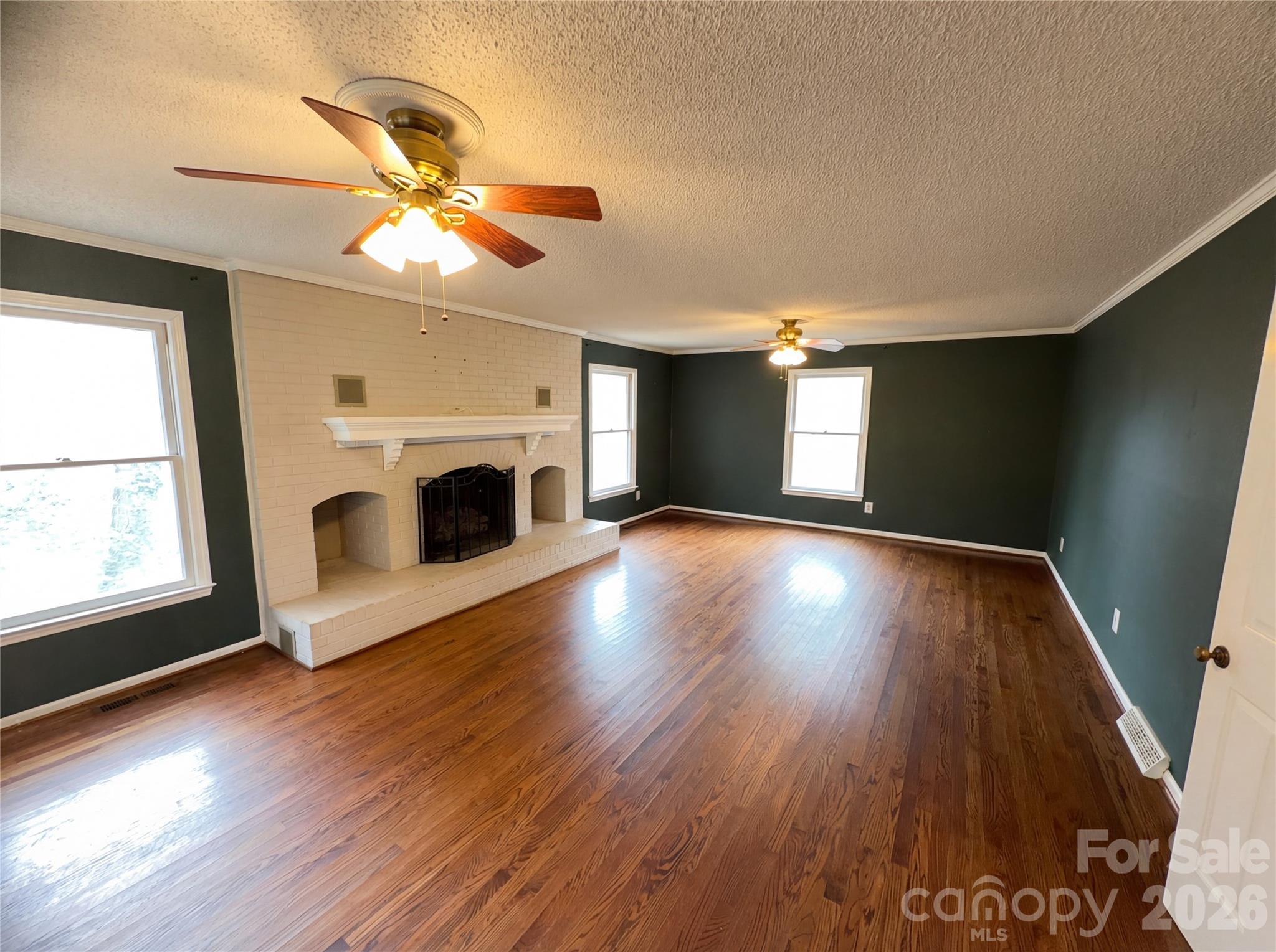 3029 Southampton Circle