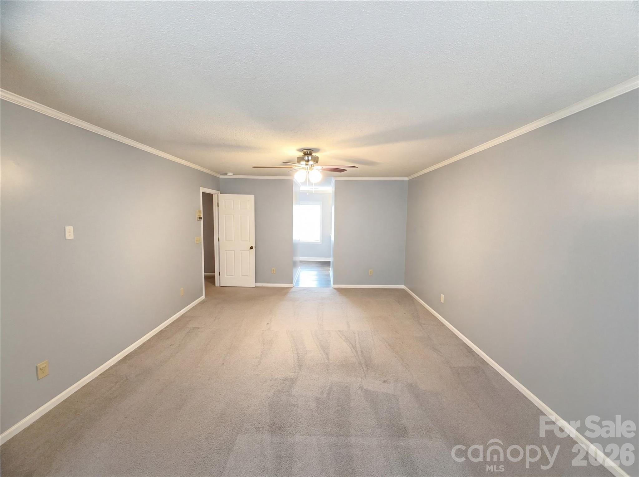 3029 Southampton Circle