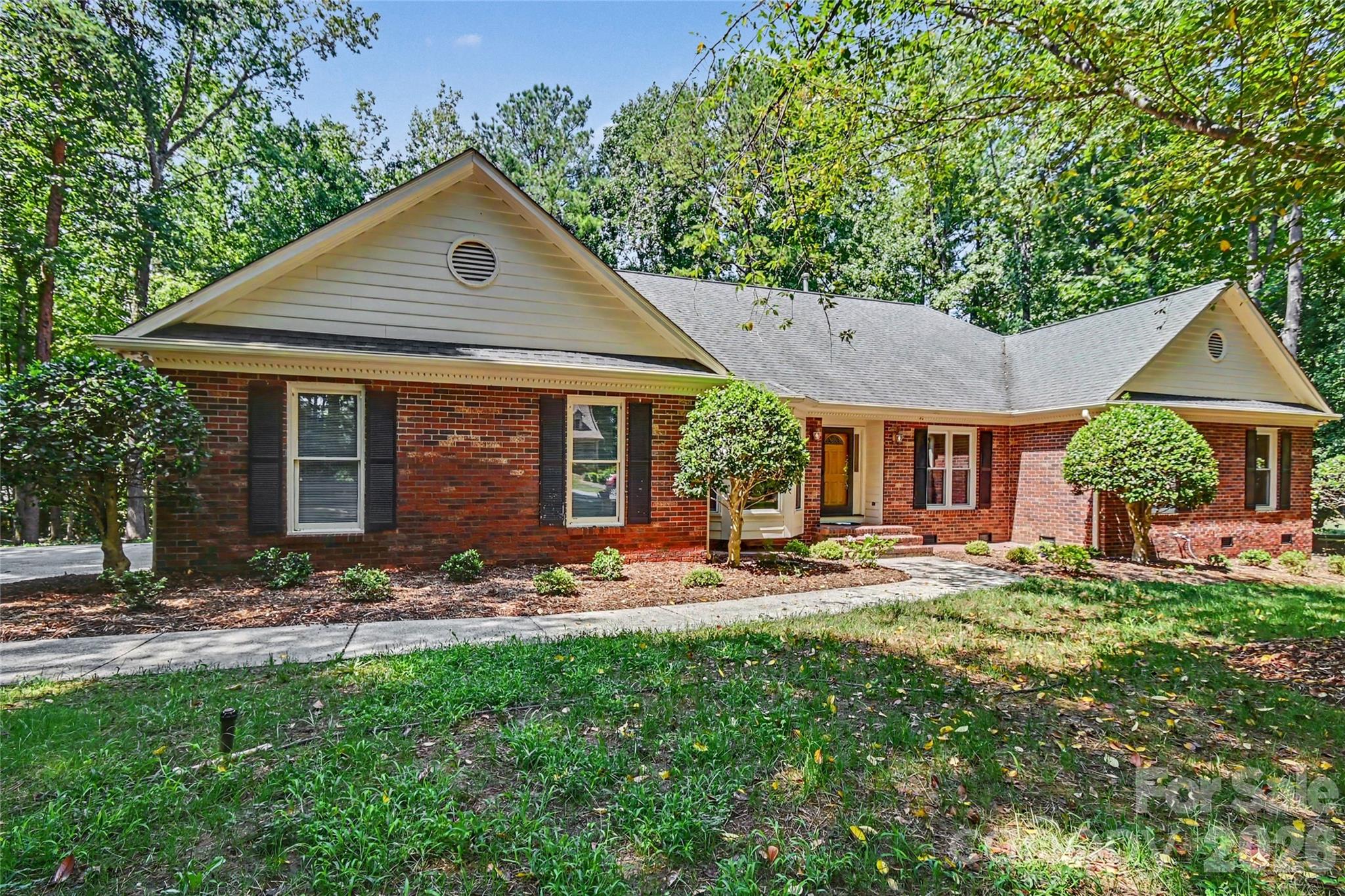 14905 Wyndham Oaks Drive