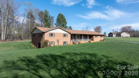 5515 Chestnut Drive Hickory NC 28602