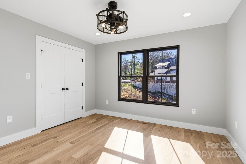 Olivette - Residential