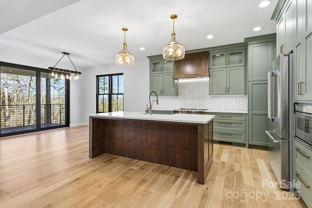 202 Westridge Farm Road 4