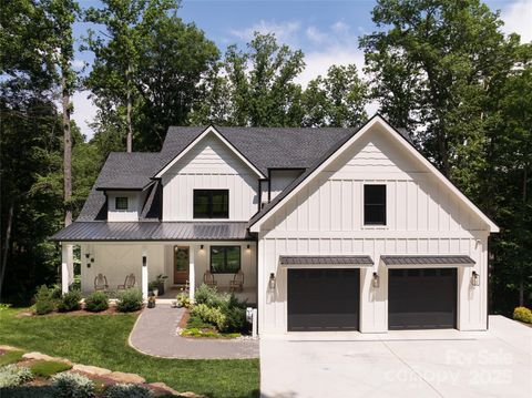 13 Cambridge Drive Candler NC 28715