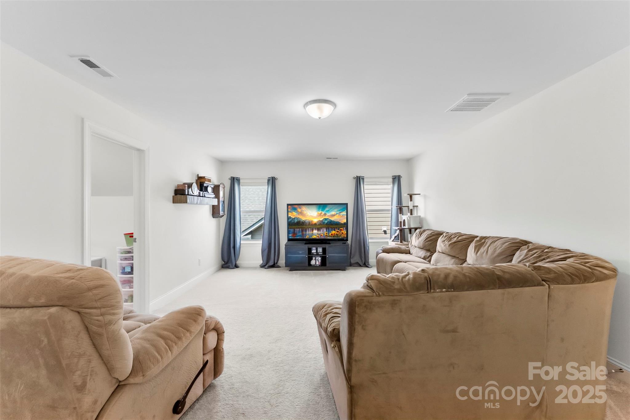 Robinson Oaks - Residential