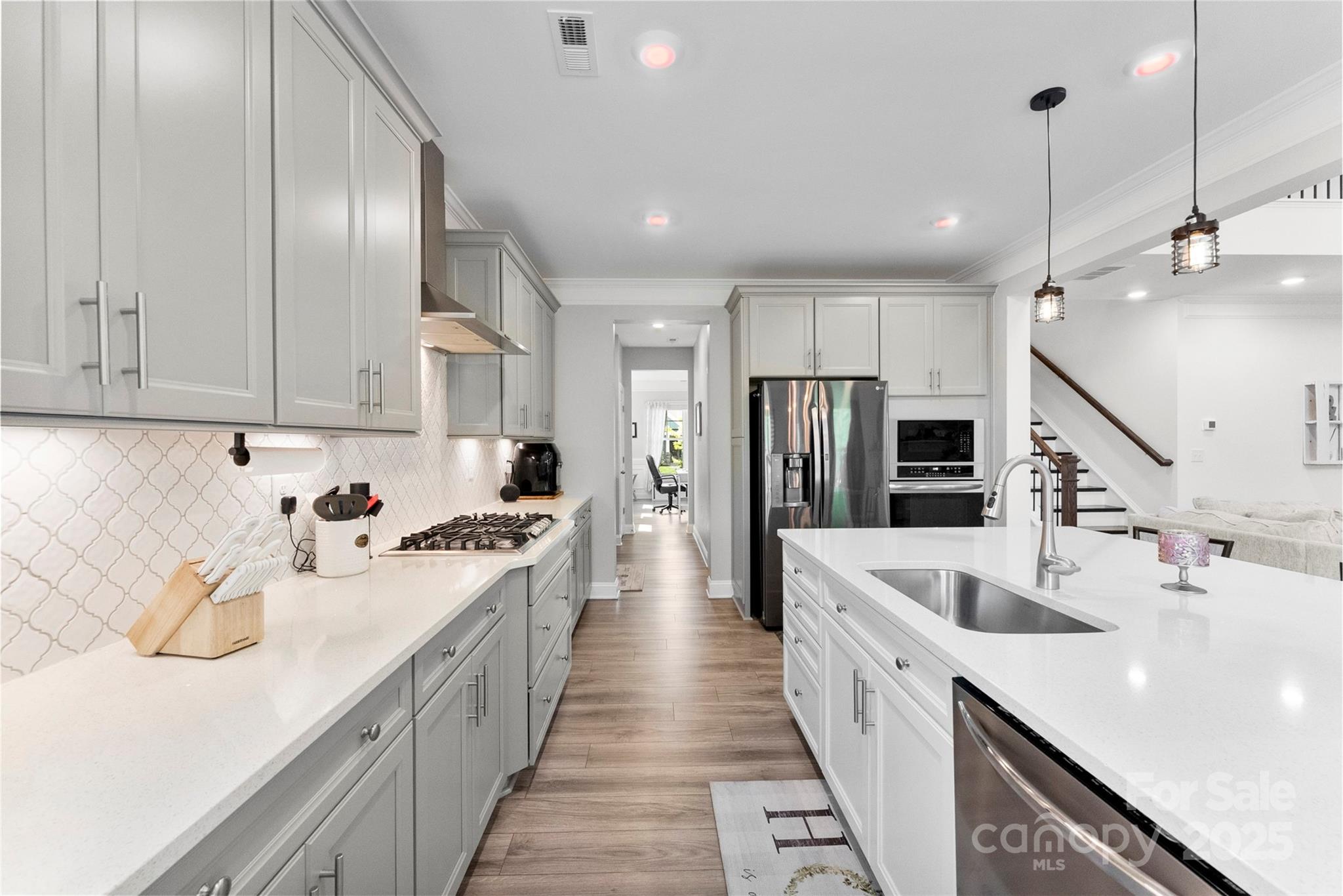 Robinson Oaks - Residential