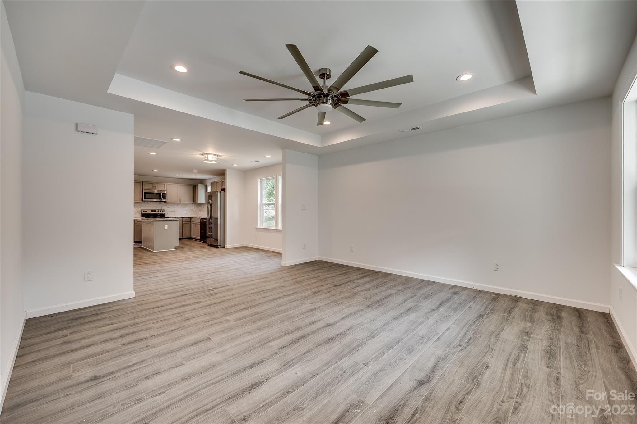 Sunny Hills - Residential