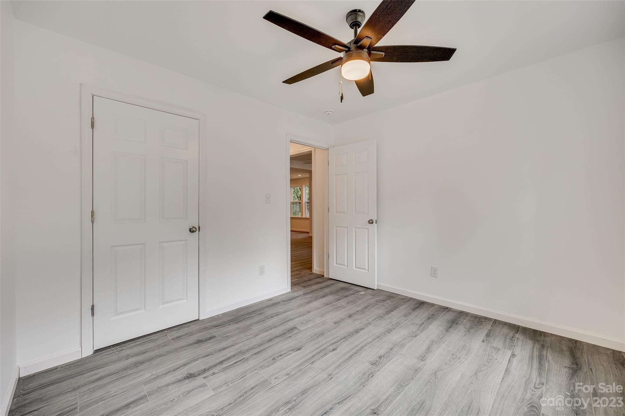 Sunny Hills - Residential