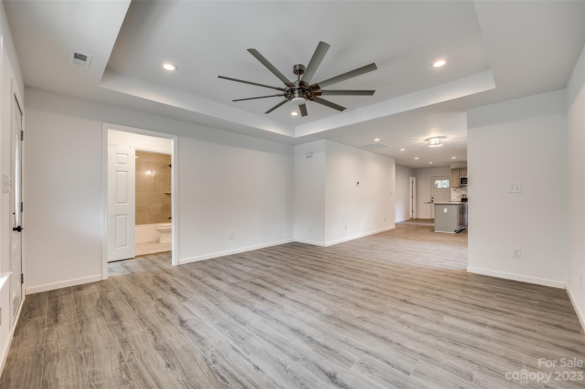 Sunny Hills - Residential