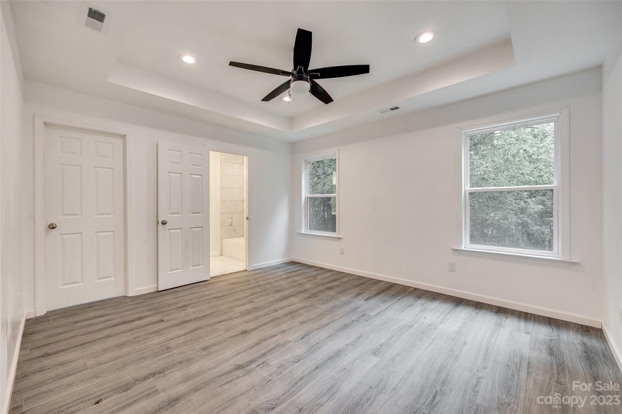 Sunny Hills - Residential