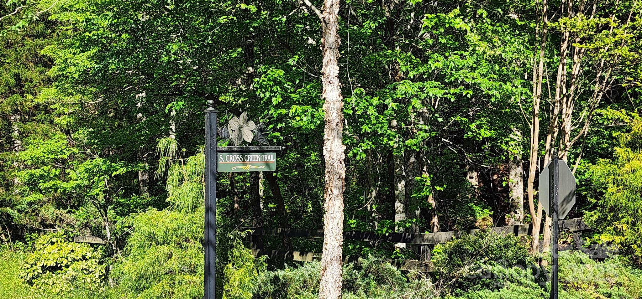 Mountain Laurel Estates - Land