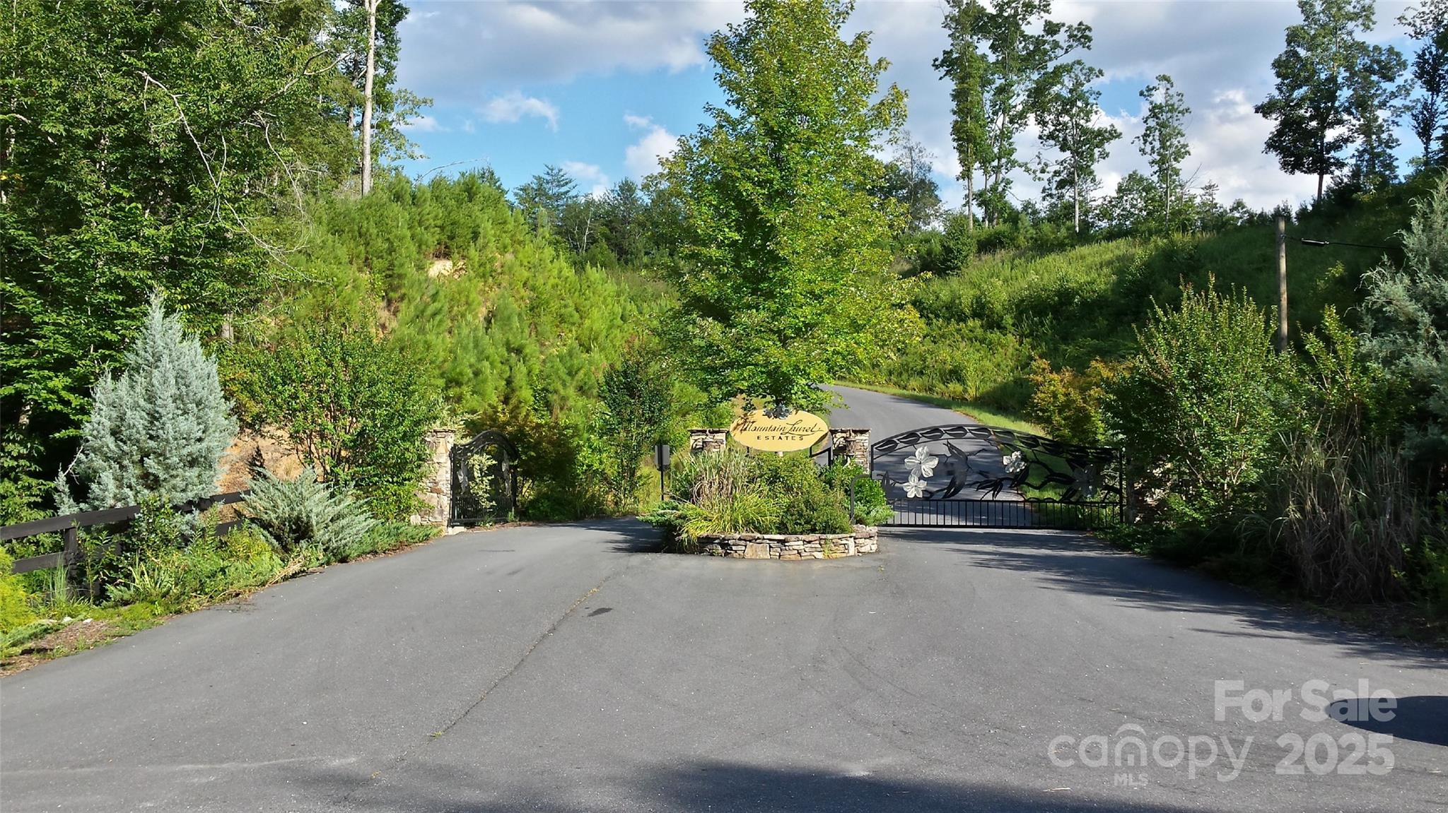 LOT 3 S Cross Creek Trail