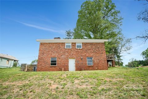 A home in Rutherfordton