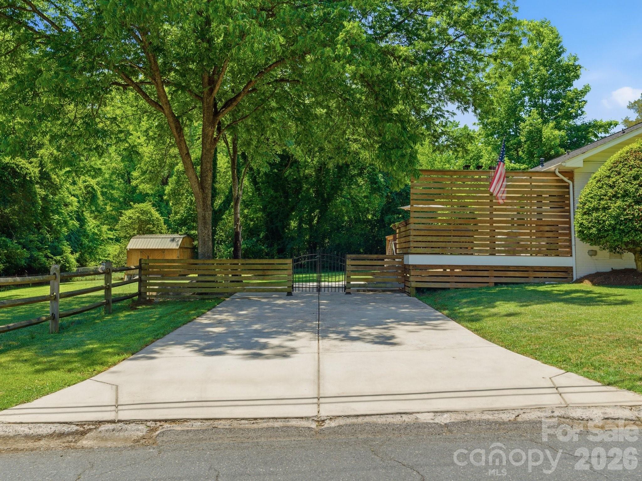 Starmount - Residential