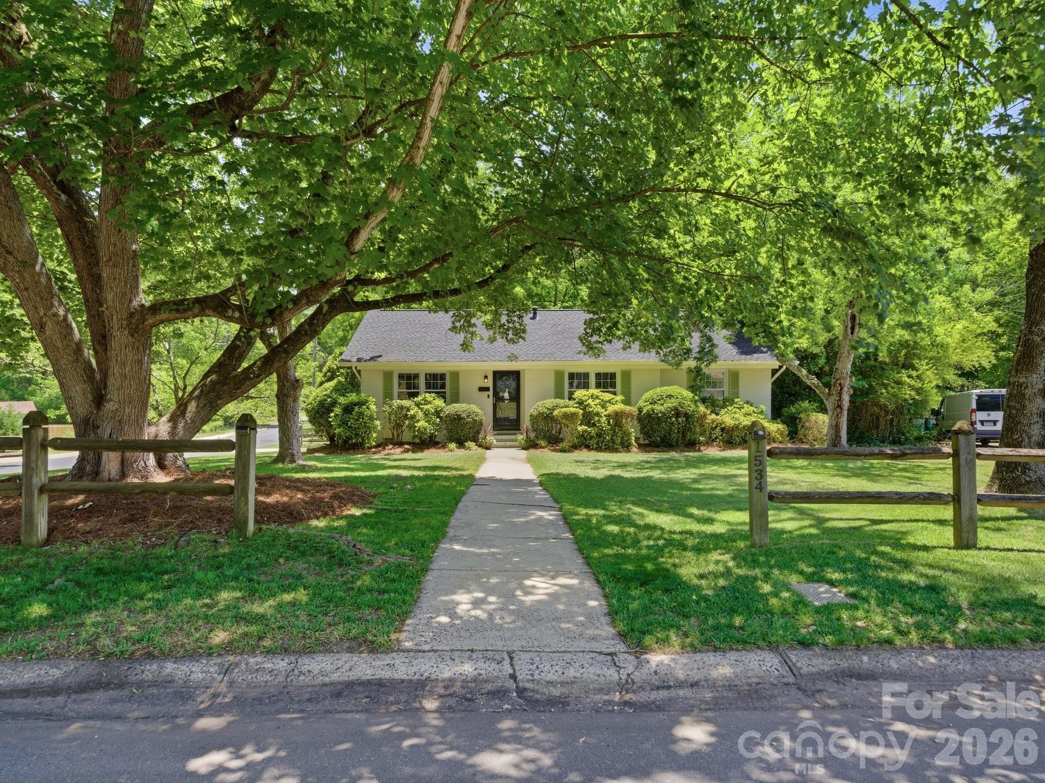 Starmount - Residential