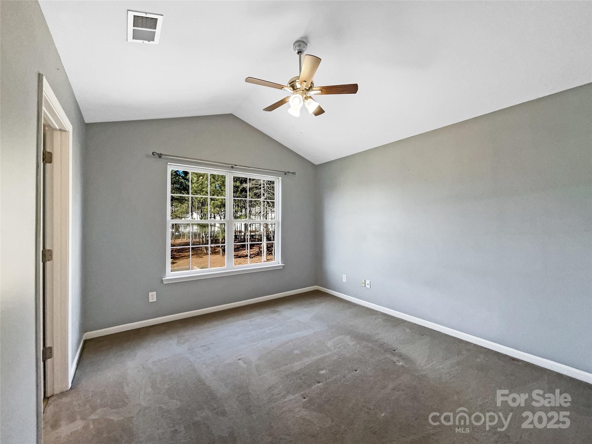 Ridge Pointe - Residential