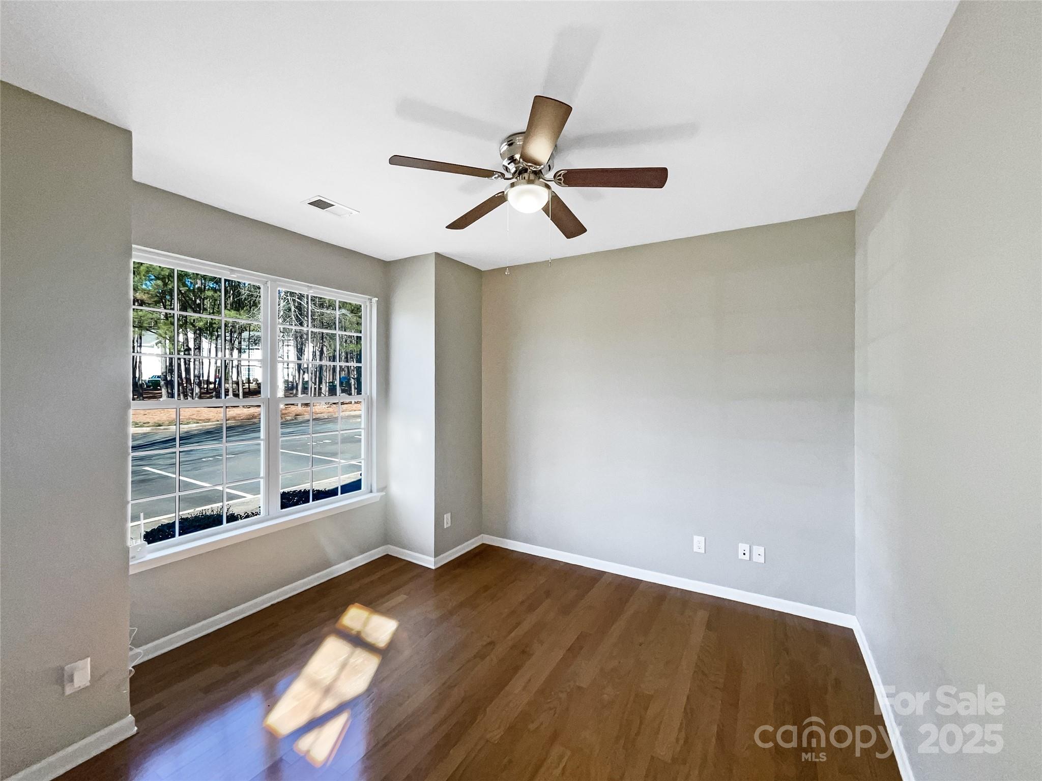 Ridge Pointe - Residential