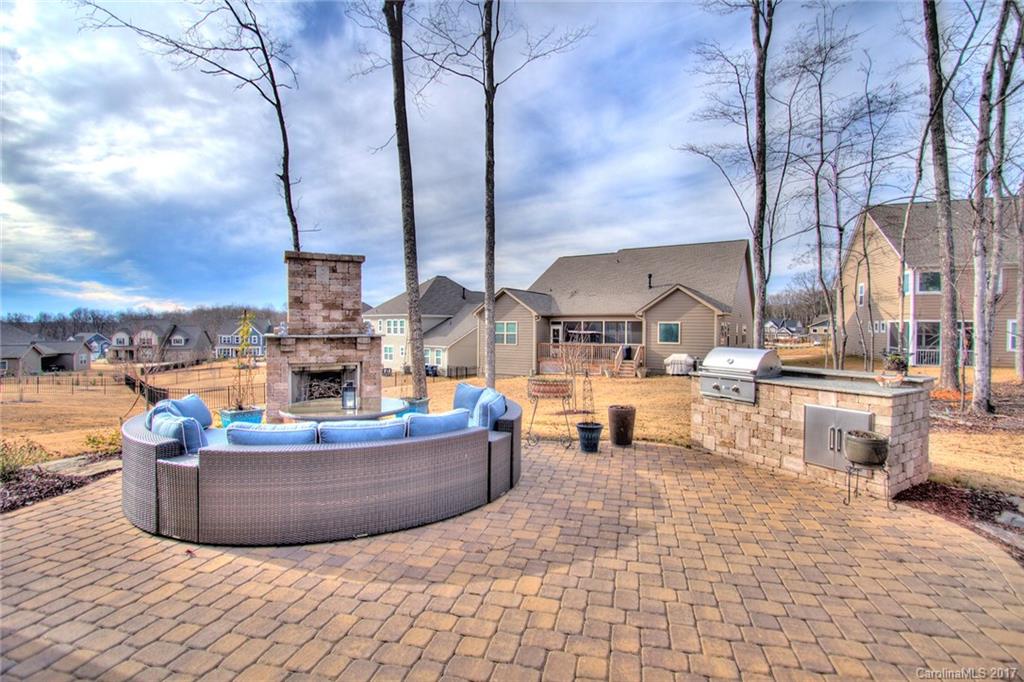 The Retreat at Rayfield - Residential