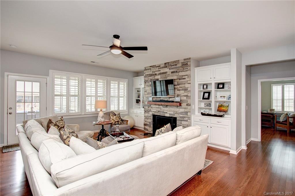 The Retreat at Rayfield - Residential