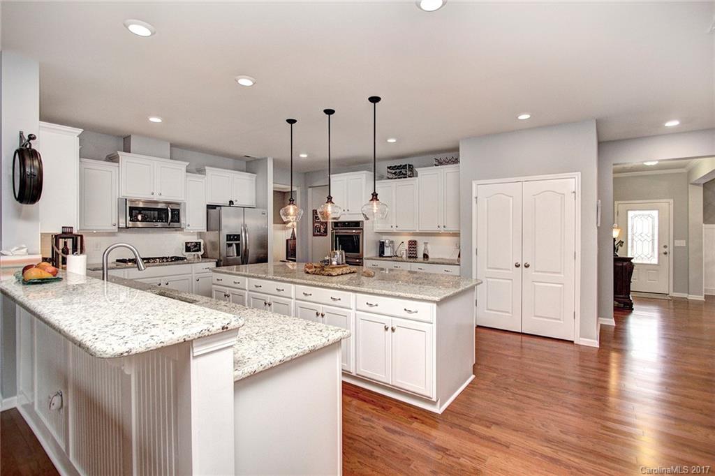 The Retreat at Rayfield - Residential