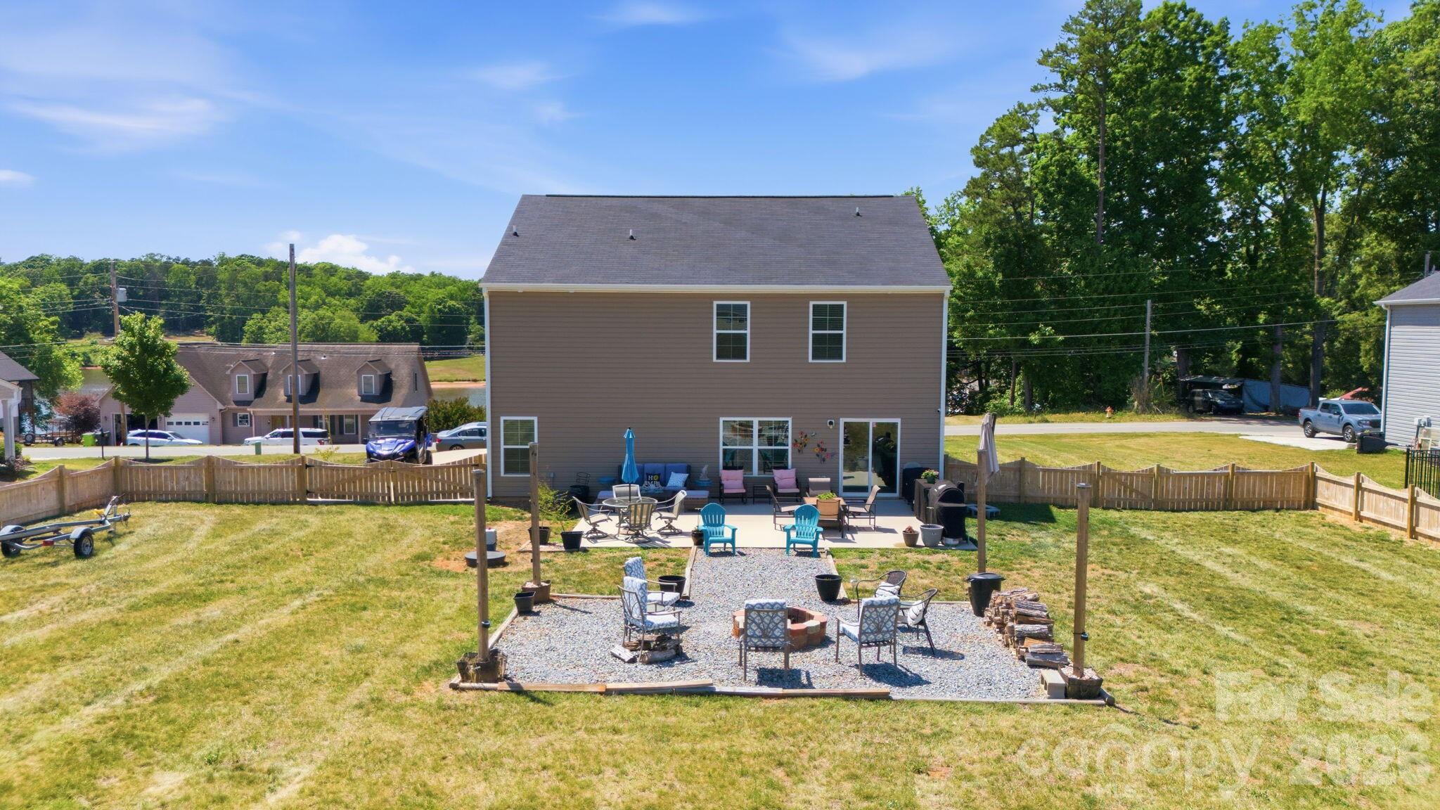 Hickory Hill - Residential