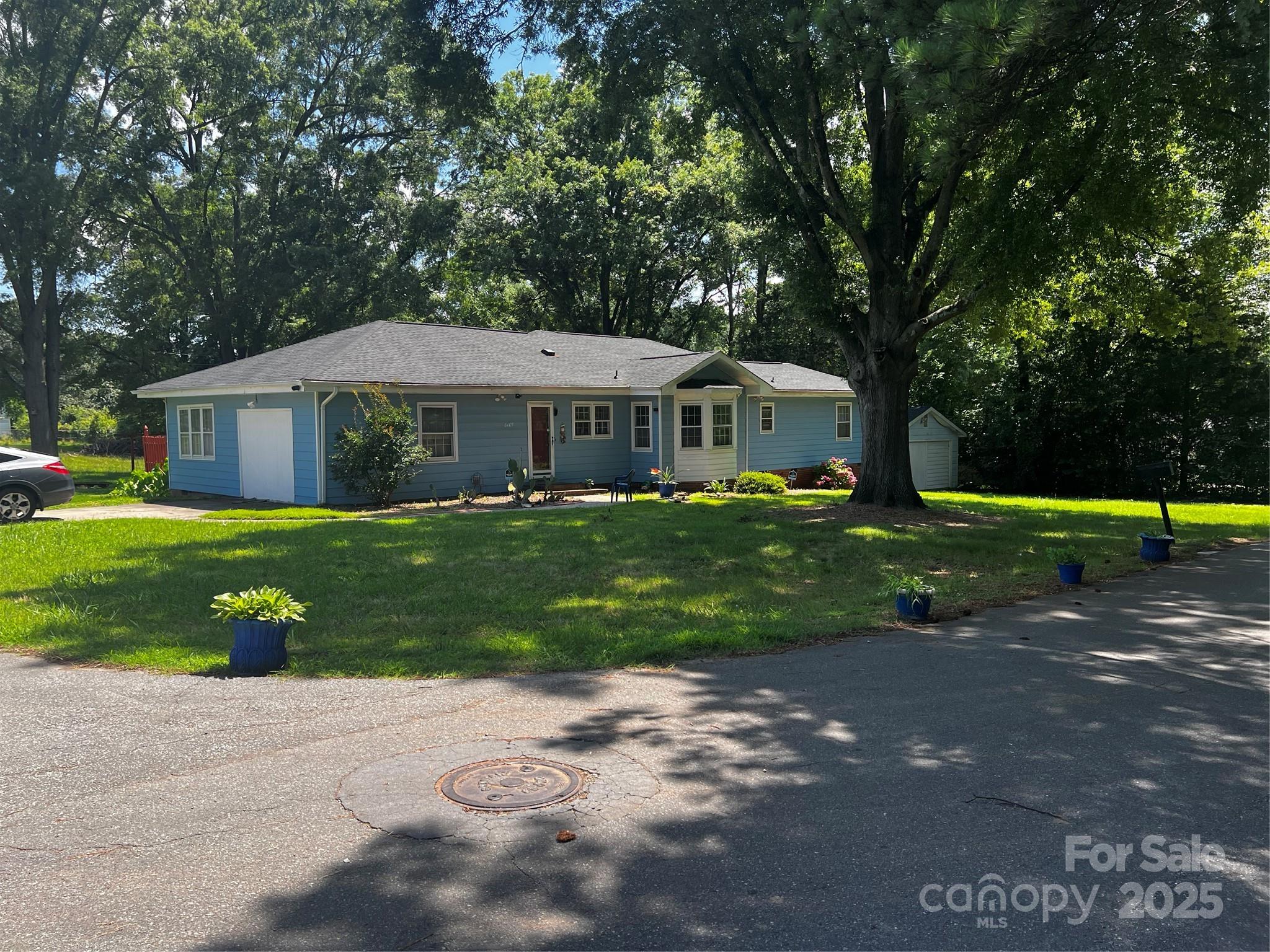 6109 Cora Street