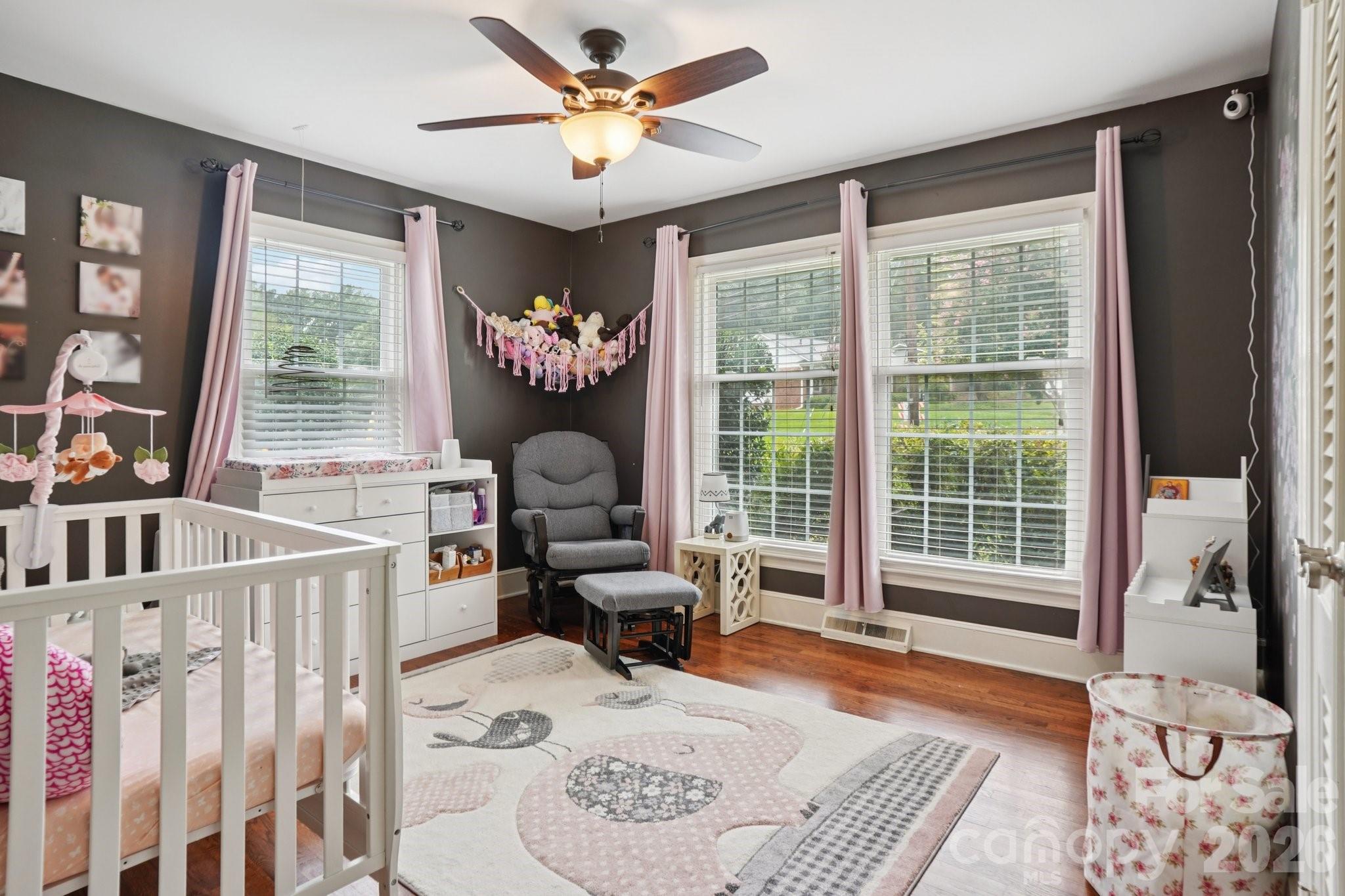 Starmount - Residential