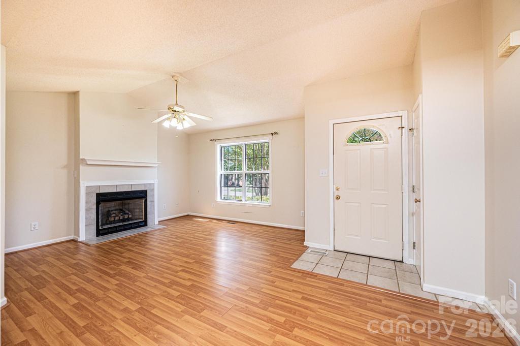 2000 Summerfield Circle