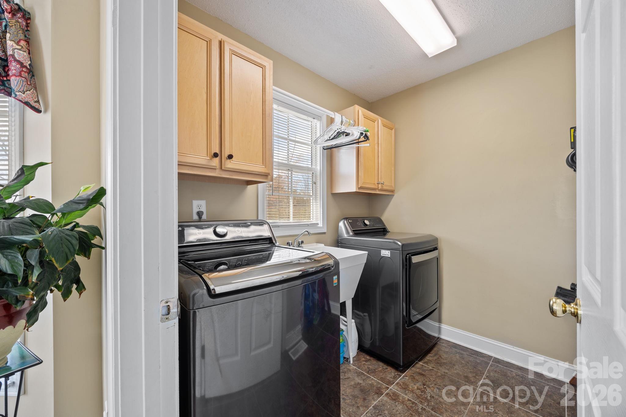 Cameron Glen - Residential